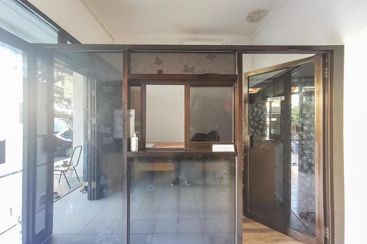 Hotel Good Sleep Balikpapan Mitra Reddoorz Exterior foto